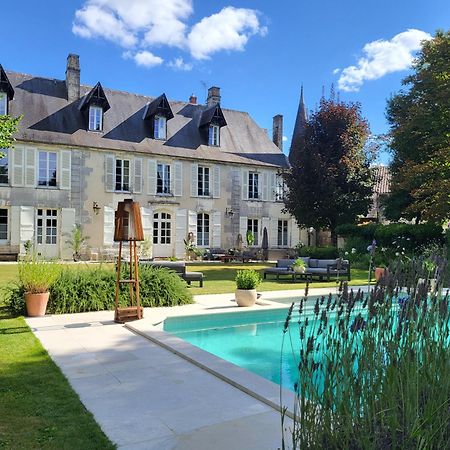 Logis Des Tourelles Bed & Breakfast Cognac Exterior foto
